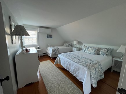Edgartown Martha's Vineyard vacation rental - Bright, spacious and charming bedroom, queen and twin beds
