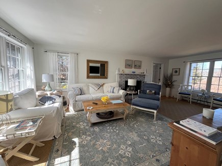 Edgartown Martha's Vineyard vacation rental - Sunny, spacious and charming living room