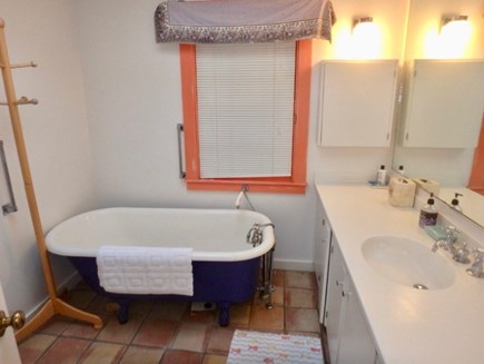 Chilmark Martha's Vineyard vacation rental - First floor soaking tub off first floor bedroom