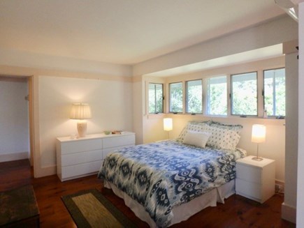 Chilmark Martha's Vineyard vacation rental - Queen Bedroom with dresser
