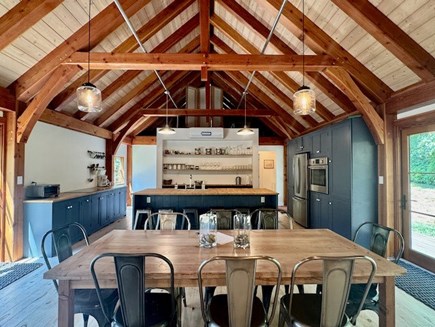 Chilmark Martha's Vineyard vacation rental - Updated modern kitchen, fully equipped
