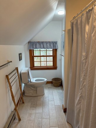 West Tisbury Martha's Vineyard vacation rental - Upstairs full bath