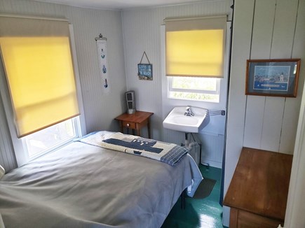 Edgartown, Sengekontacket Pond Waterfront Martha's Vineyard vacation rental - Bedroom #2 on Main floor