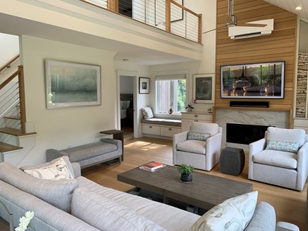 Edgartown, Ocean Heights Martha's Vineyard vacation rental - Living room, with cozy window seat