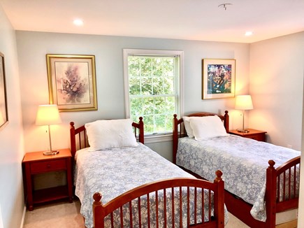 Oak Bluffs Martha's Vineyard vacation rental - Second Floor Bedroom With Twin Beds