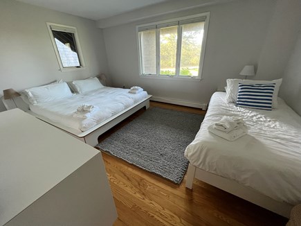 Katama-Edgartown, Katama  Martha's Vineyard vacation rental - Bedroom 2: King Bed and Single Twin