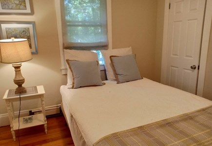 Oak Bluffs, Near MV Hospital Martha's Vineyard vacation rental - Bedroom two: one double bed