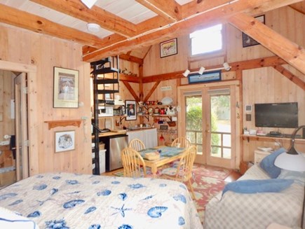 Edgartown Martha's Vineyard vacation rental - Total sunny studio space with kitchenette!