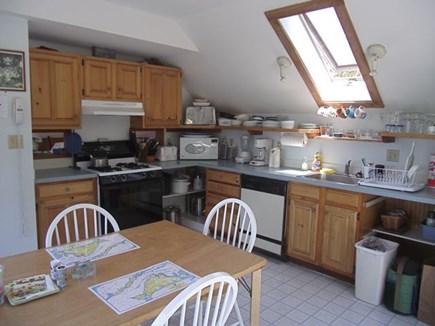 Chappaquiddick Martha's Vineyard vacation rental - Kitchen