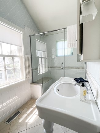 Edgartown, The Lighthouse Martha's Vineyard vacation rental - Primary Bedroom with Ensuite Bath