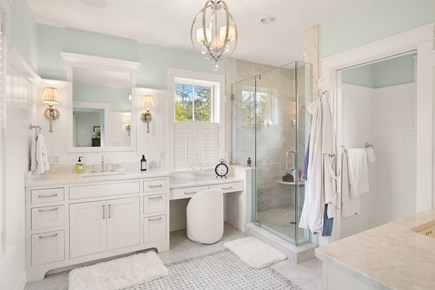 Edgartown, ENK2007 Martha's Vineyard vacation rental - 1st Floor King Ensuite Bedroom
