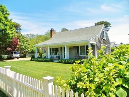 Katama-Edgartown, Katama - Edgartown Martha's Vineyard vacation rental - Large in yard!