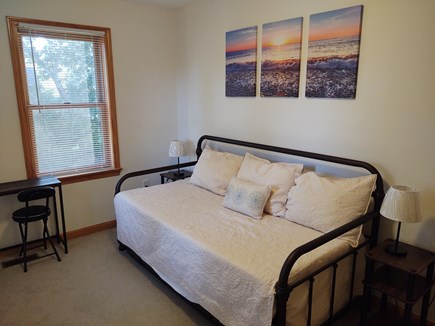 Oak Bluffs Martha's Vineyard vacation rental - Den w/ daybed has a pullout to sleep two twin or one king size.