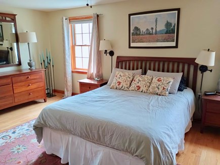 Oak Bluffs, Lagoon Pond Estates, Oak Bluff Martha's Vineyard vacation rental - Main Bedroom