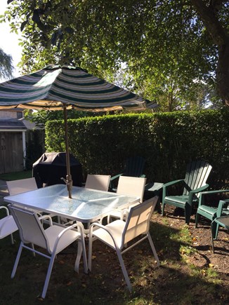 Oak Bluffs Martha's Vineyard vacation rental - Backyard patio table for 6 and BBQ