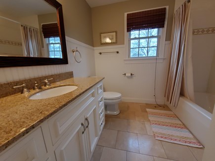 Oak Bluffs, 02557 Martha's Vineyard vacation rental - Bath with tub
