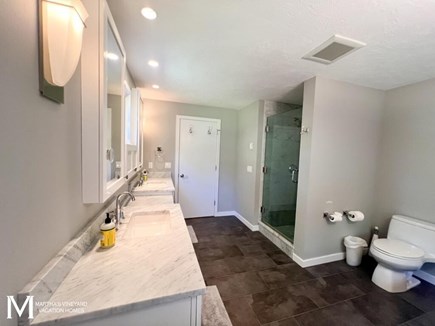 Oak Bluffs Martha's Vineyard vacation rental - Primary Bath-Second Floor