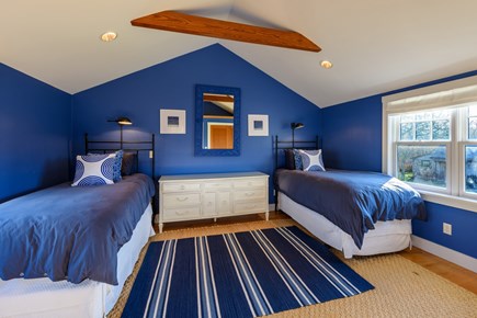 Chilmark - Quansoo Beach Martha's Vineyard vacation rental - 2 Twin Beds - 2nd Floor