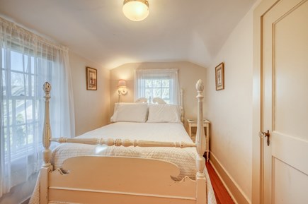 Edgartown Martha's Vineyard vacation rental - 3rd Floor William Martin Room - Bedroom 7 - Full Bed