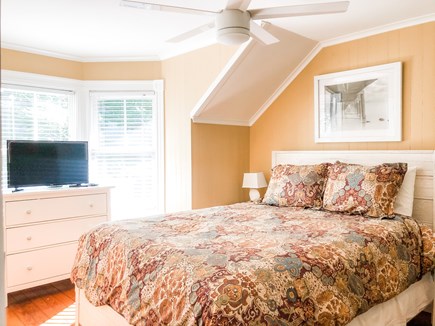 Oak Bluffs, East Chop Martha's Vineyard vacation rental - 2nd floor bedroom w/ queen bed and attach room with 3 twin beds