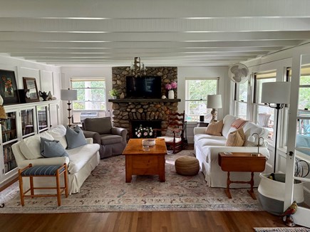 Oak Bluffs, East Chop Martha's Vineyard vacation rental - Living room