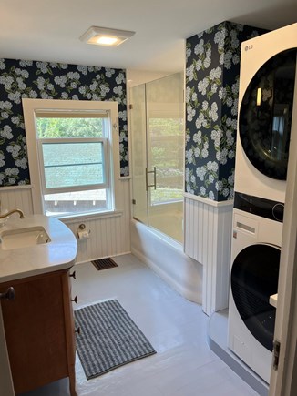 Oak Bluffs, East Chop Martha's Vineyard vacation rental - Full hall bath, 2nd floor. New washer/dryer.
