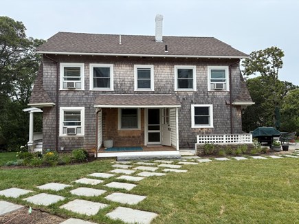 Oak Bluffs, East Chop Martha's Vineyard vacation rental - Front entry from courtyard