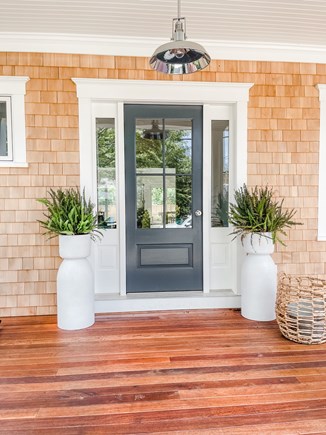 Edgartown Martha's Vineyard vacation rental - Front Porch Entrance