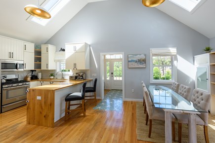 Oak Bluffs Martha's Vineyard vacation rental - Open Floor PlanKitchen with Island seating for 2Dining for 6