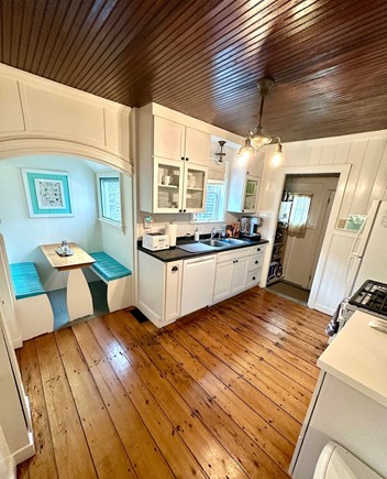 Oak Bluffs Martha's Vineyard vacation rental - Kitchen
