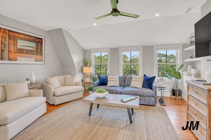 Oak Bluffs Martha's Vineyard vacation rental - Second floor, Family room.