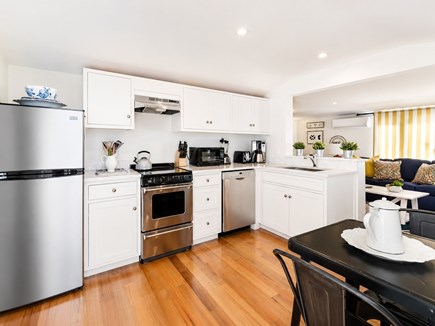 Oak Bluffs Martha's Vineyard vacation rental - Kitchen