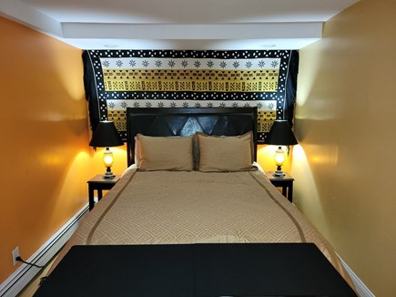 Vineyard Haven, Tisbury Martha's Vineyard vacation rental - Basement bedroom suite