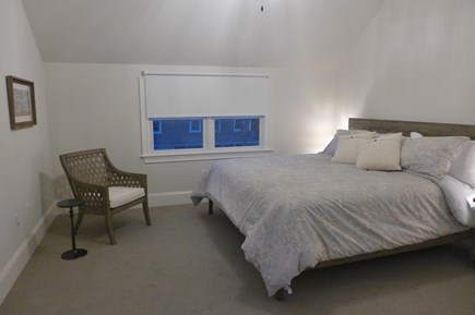 Oak Bluffs Martha's Vineyard vacation rental - 2nd level Master King en-suite