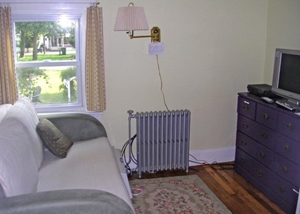 Oak Bluffs, Copeland Historic District Martha's Vineyard vacation rental - TV room with pull-out sofa, upstairs