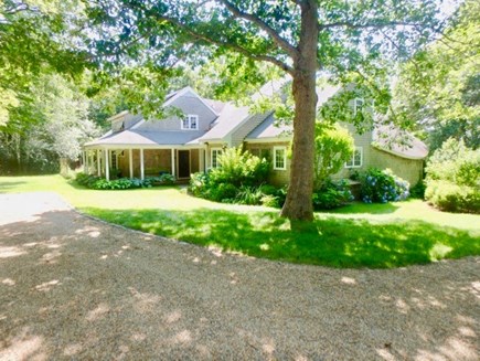 Chilmark, Seven Gates Martha's Vineyard vacation rental - Lovely private home on Harlock's Pond