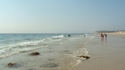 Aquinnah Martha's Vineyard vacation rental - Walking on Philbin Beach