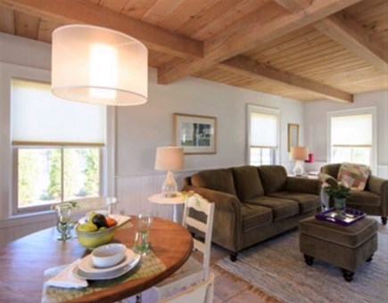 Edgartown, Katama Martha's Vineyard vacation rental - Attractive living and dining areas - perfect for two
