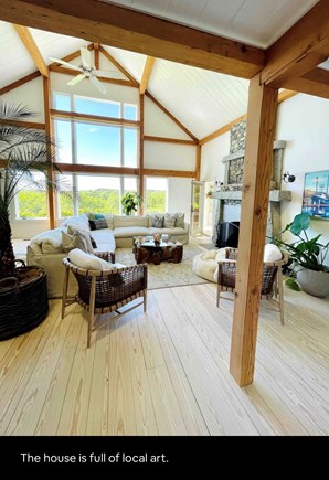 Chilmark Martha's Vineyard vacation rental - Bright and airy living room