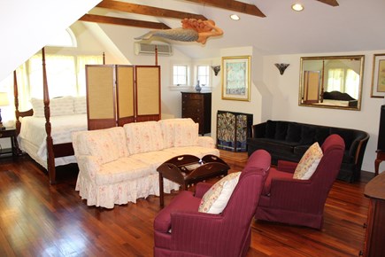 West Tisbury, Historic District Martha's Vineyard vacation rental - Room 6 King bed, 2 sleigh bed twins with sitting area & jacuzzi