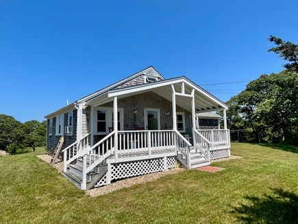 Aquinnah Martha's Vineyard vacation rental - This house presents well with a nice clean interior and A/C!
