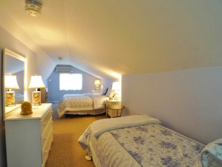 Oak Bluffs Martha's Vineyard vacation rental - 2nd Fl 3 Twins bedroom