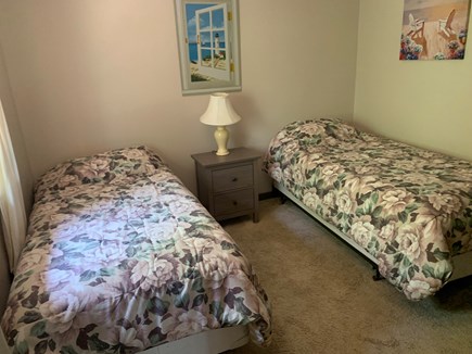 Edgartown Martha's Vineyard vacation rental - Bedroom with two twin beds