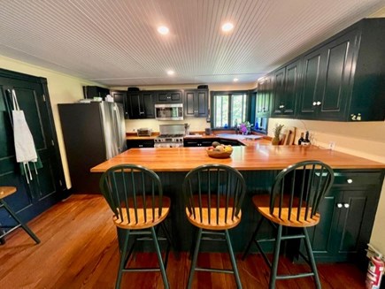Chilmark Martha's Vineyard vacation rental - Beautiful fully equipped kitchen