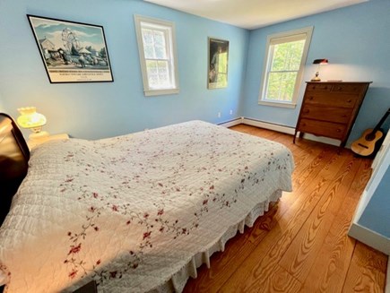 Chilmark Martha's Vineyard vacation rental - Queen bed upstairs