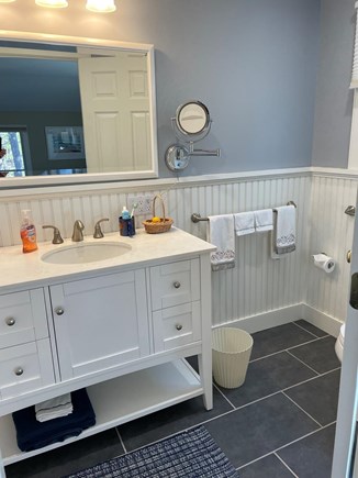 Katama-Edgartown, Katama  Martha's Vineyard vacation rental - Main house - ensuite bathroom