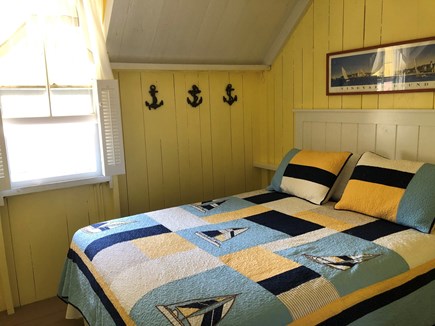 Oak Bluffs Martha's Vineyard vacation rental - Upstairs bedroom with queen bed!