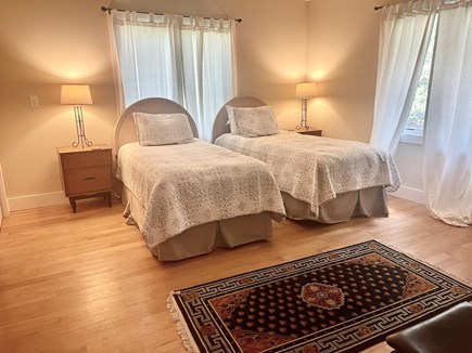 Oak Bluffs Martha's Vineyard vacation rental - 2 twin beds