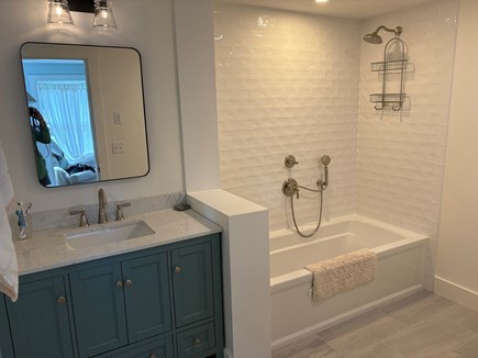 Chilmark Martha's Vineyard vacation rental - Downstairs bathroom
