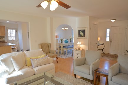 Vineyard Haven, Tisbury Martha's Vineyard vacation rental - Bright and Beautiful Living Room